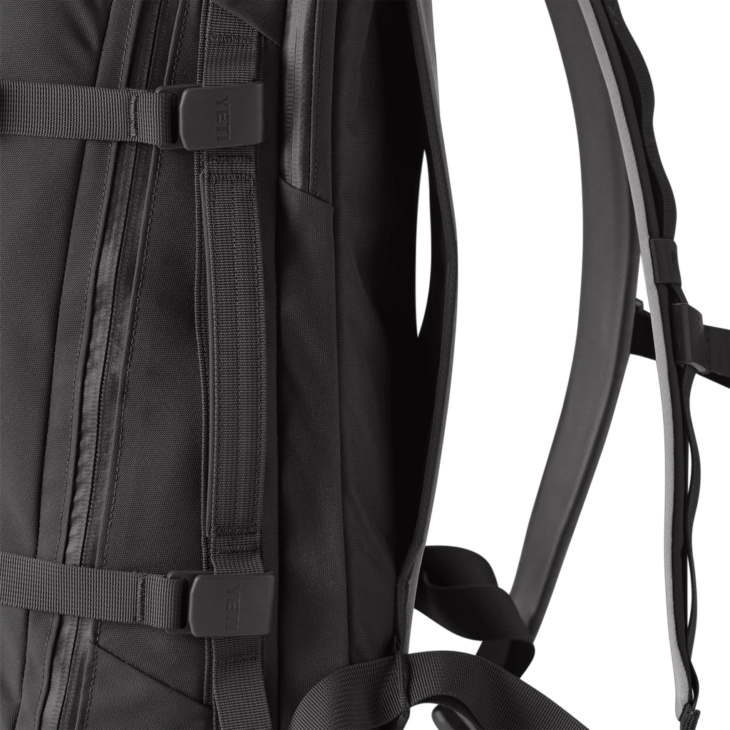 Yeti Crossroads 27L Backpack Black – KITBOX