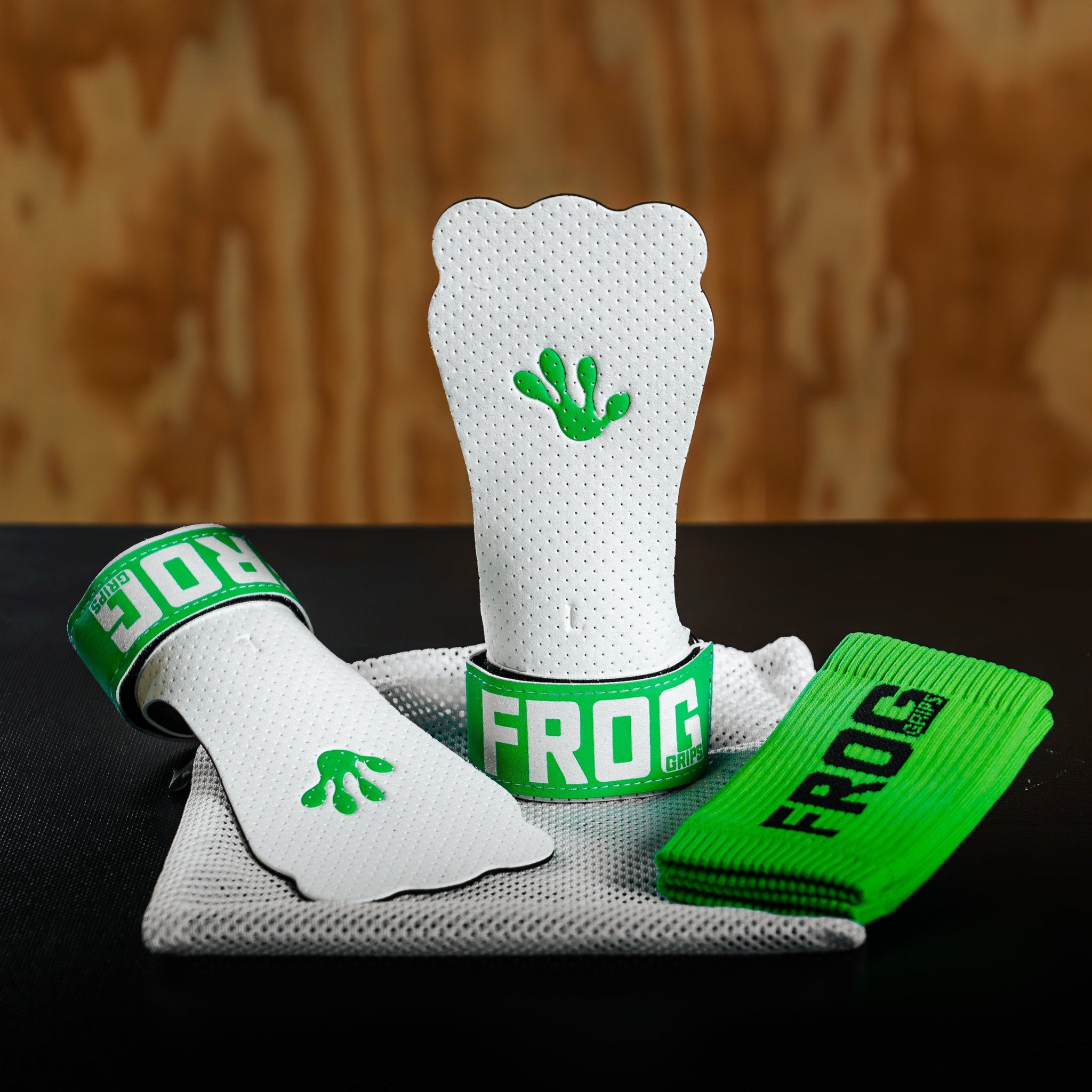 FROG GRIPS® FIBRE - Fingerless Green – KITBOX